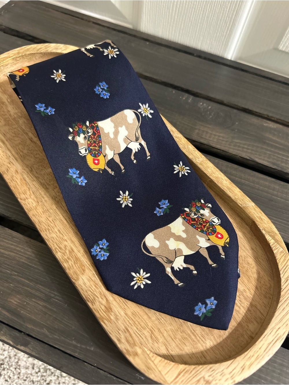 Vintage Christian Fischbacher 100% Silk Alpine Cattle Switzerland Necktie EUC